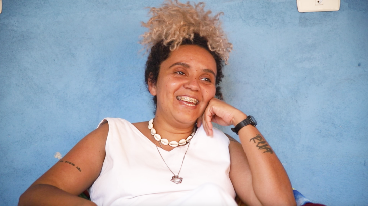 Ozana Souza, integrante do Varre Vila. 