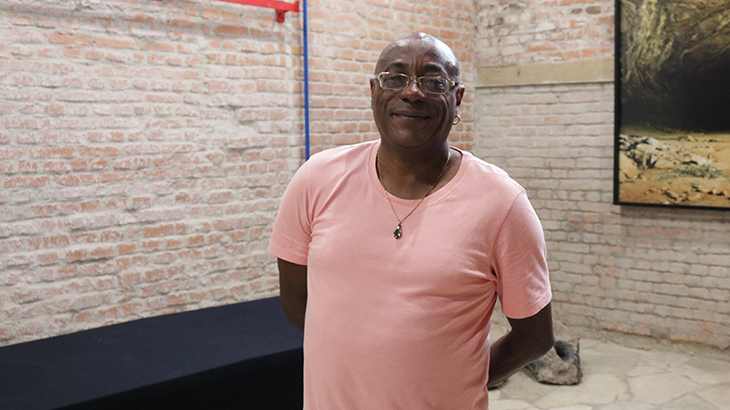 Professor Vanisio Luiz da Silva em entrevista concedida no Sesc Pompeia | Foto: Danny Abensur
