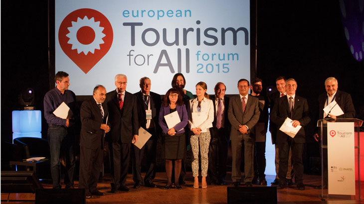 Representantes de instituições signatárias do Código Mundial de Ética no Turismo