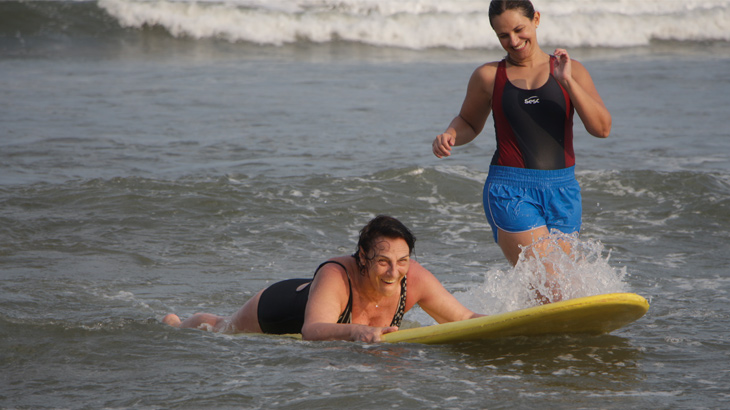 O Surfe na praia, quebrando preconceitos<br>Foto: V.Naka/Sesc