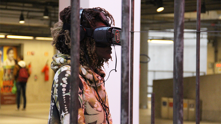 Realidade Visceral: instalação simula uma prisão superlotada no Sesc 24 de Maio