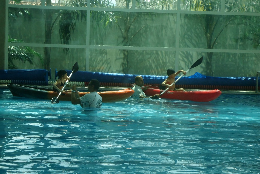 Fabio Paiva e equipe transformaram a piscina nesta clínica de Remo.