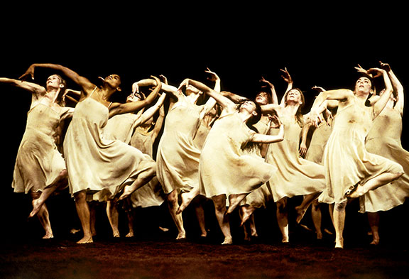 A sagração da Primavera (1975)