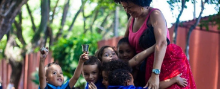 Cuidar e educar nos espaços de educação não é só para as crianças, vamos pensar nos cuidados que estamos proporcionando para nossas educadoras e educadores?